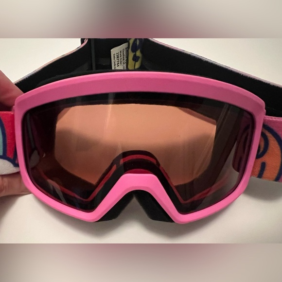 SMITH RASCAL KIDS’ GOGGLES - YOUTH FIT SMALL in PINK - Picture 2 of 7